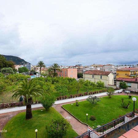 Moresco Apartment Pietra Ligure Exterior foto
